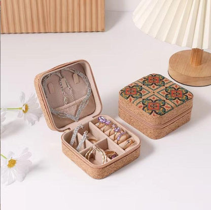 코르크 주얼리 파우치 케이스 (1팩 6개) (쇼룸) Cork Jewelry Travel Case（6 pcs per pack）